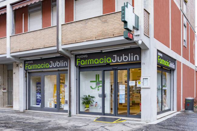 Nuova Farmacia Jublin via Bologna, 78 44122 Ferrara