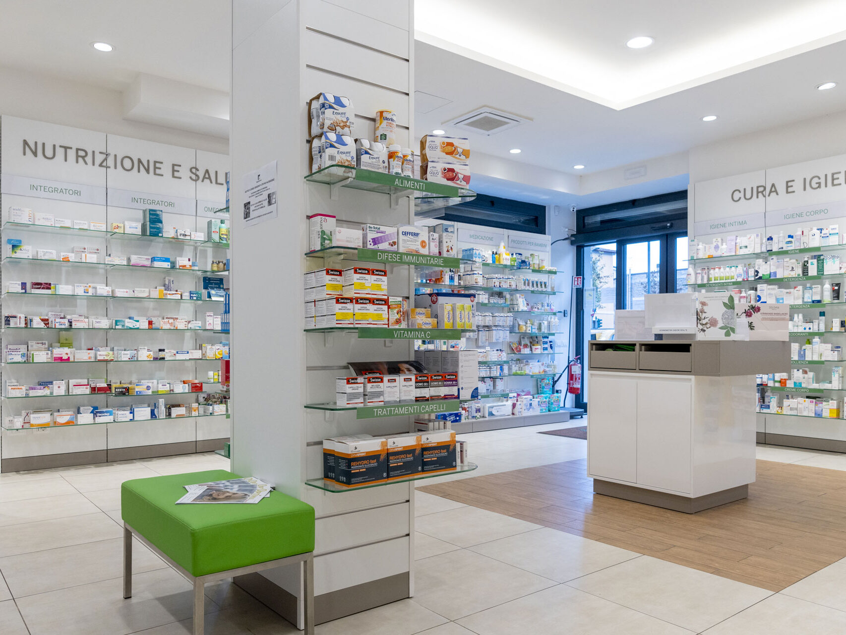 Nuova Farmacia Jublin via Bologna, 78 44122 Ferrara