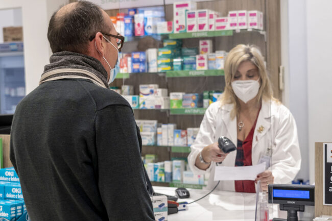 Nuova Farmacia Jublin via Bologna, 78 44122 Ferrara
