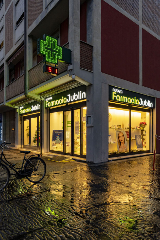 Nuova Farmacia Jublin via Bologna, 78 44122 Ferrara